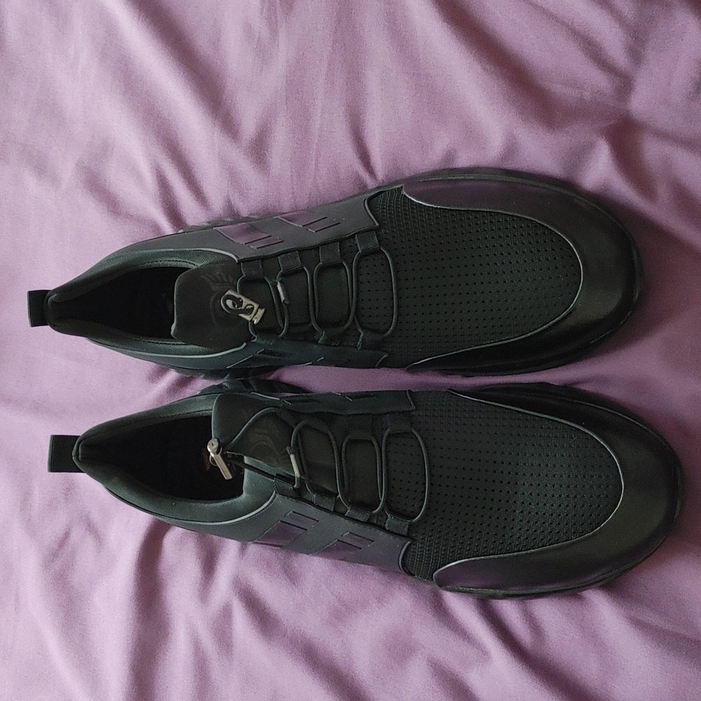 VTKix Mens AirGlide Sneakers Size 13